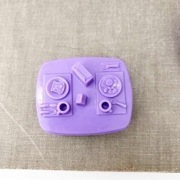 Vintage Fisher Price Little People 5 Piece Baby & Sarah Lynn - Picture 3 of 7